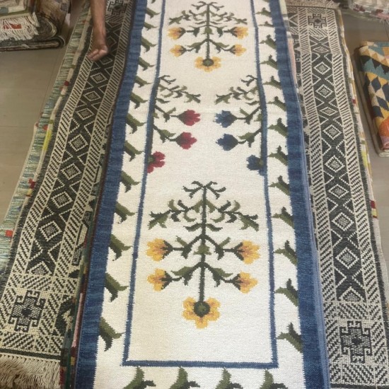 2x6 Runner rug