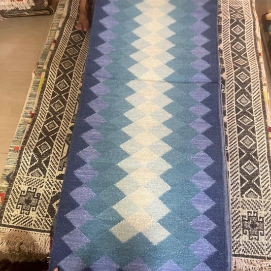 2x6 Runner rug